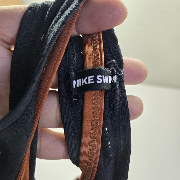 Nike Women Sports Bra Large Black Swim Wireless Racerback Tank Mesh - Picture 3 of 12